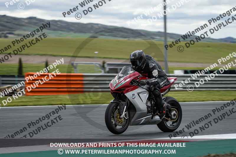 cadwell no limits trackday;cadwell park;cadwell park photographs;cadwell trackday photographs;enduro digital images;event digital images;eventdigitalimages;navarra;no limits trackdays;peter wileman photography;racing digital images;trackday digital images;trackday photos